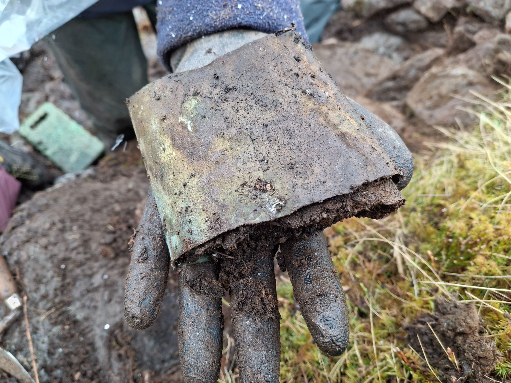 Centuries-old whisky smuggler's secret bothy uncovered by archaeologists