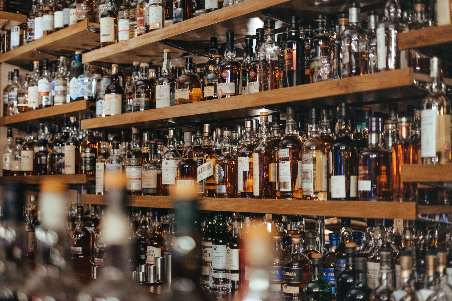 Alcohol-specific deaths in Scotland fall for second consecutive year