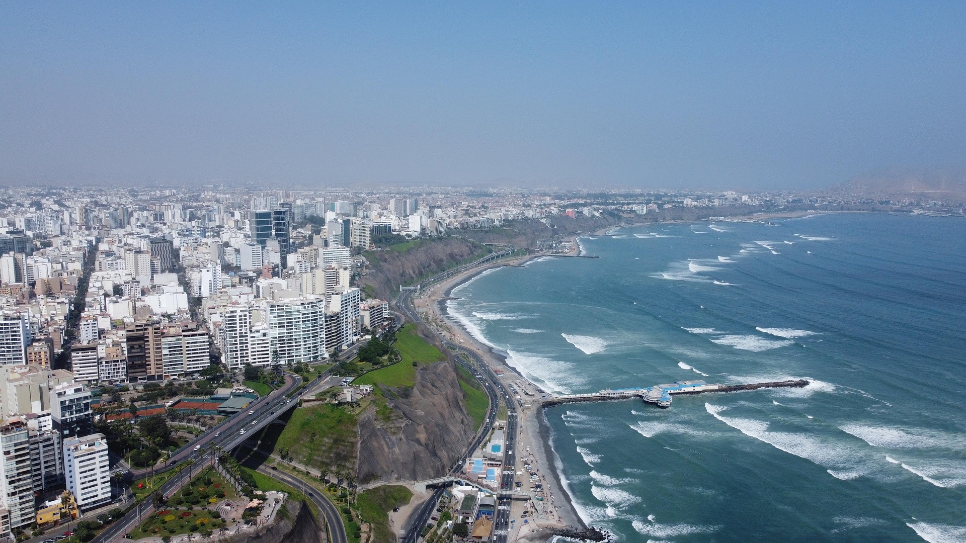 Peruvian university ordered to provide permanent vegan meals
