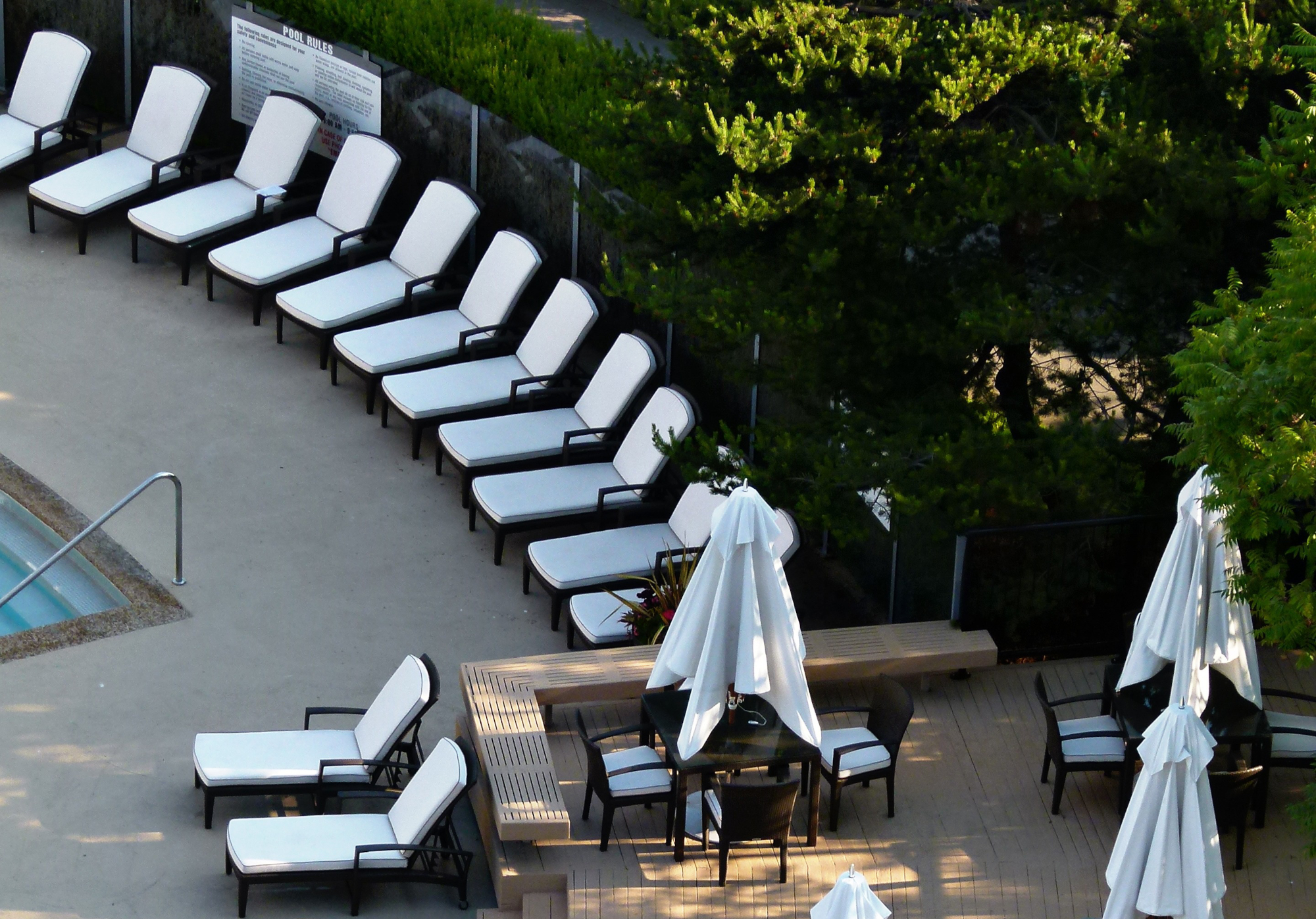 Germany: Holidaymaker wins €1,000 in ‘sunlounger wars’