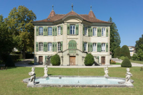 Box image