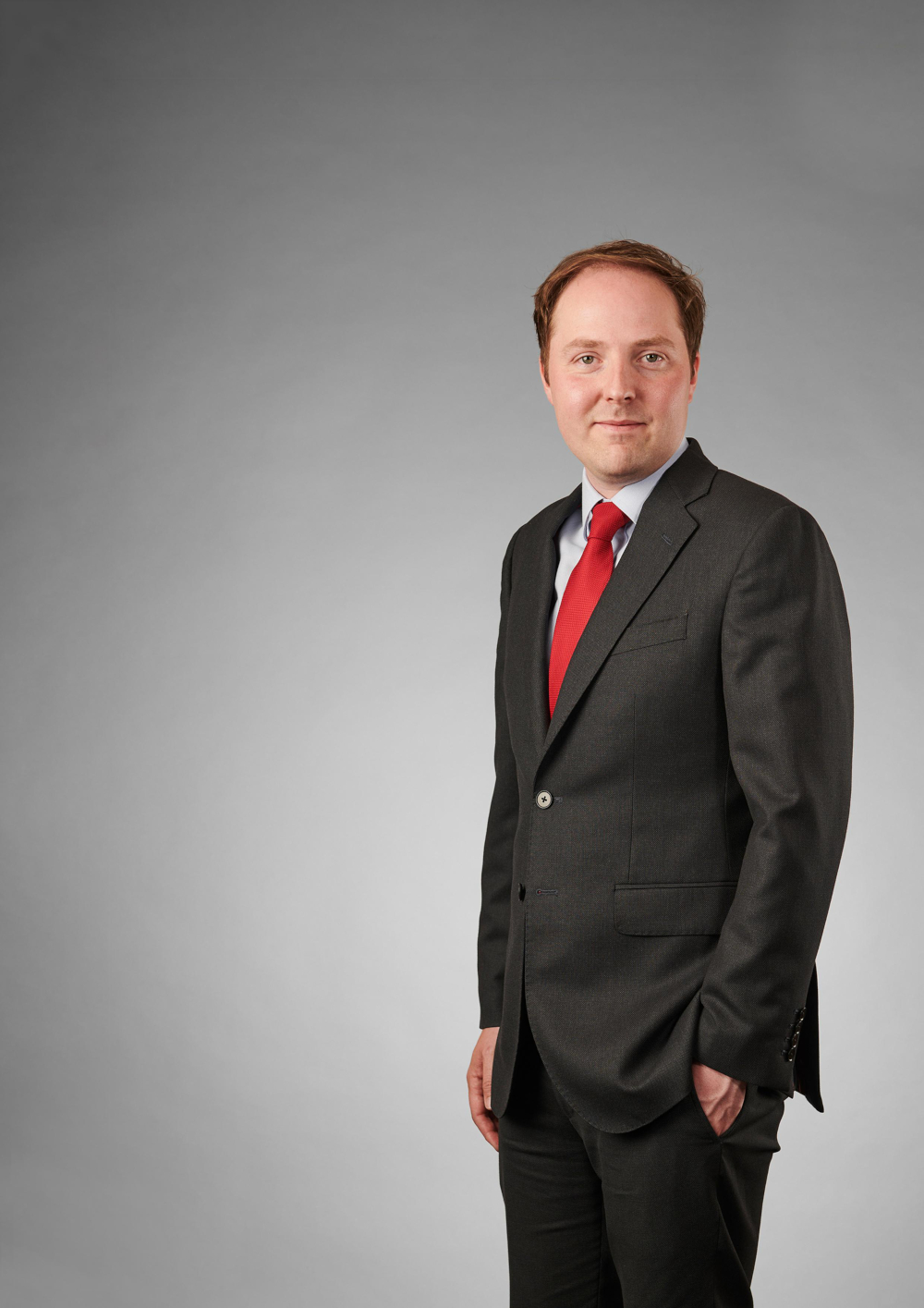 Burness Paull partner Edward Hunter recognised as rising star in The Lawyer’s Hot 100