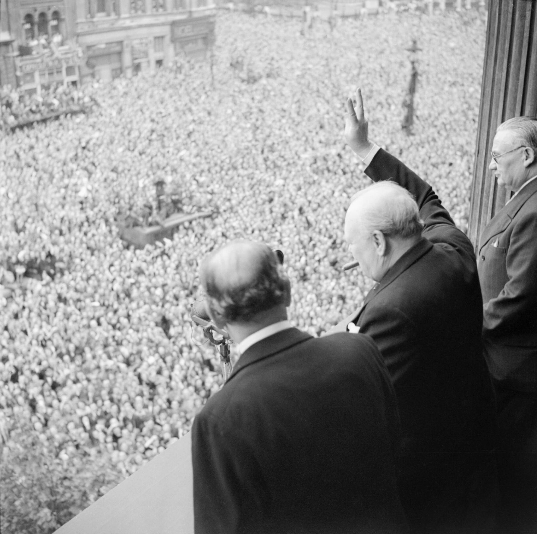 Our Legal Heritage: Remembering the fallen on VE Day