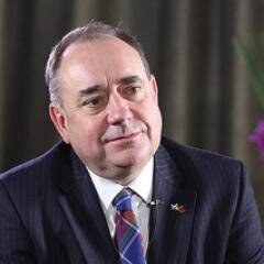 Alex Salmond exceeds crowdfunder target for legal fees within hours