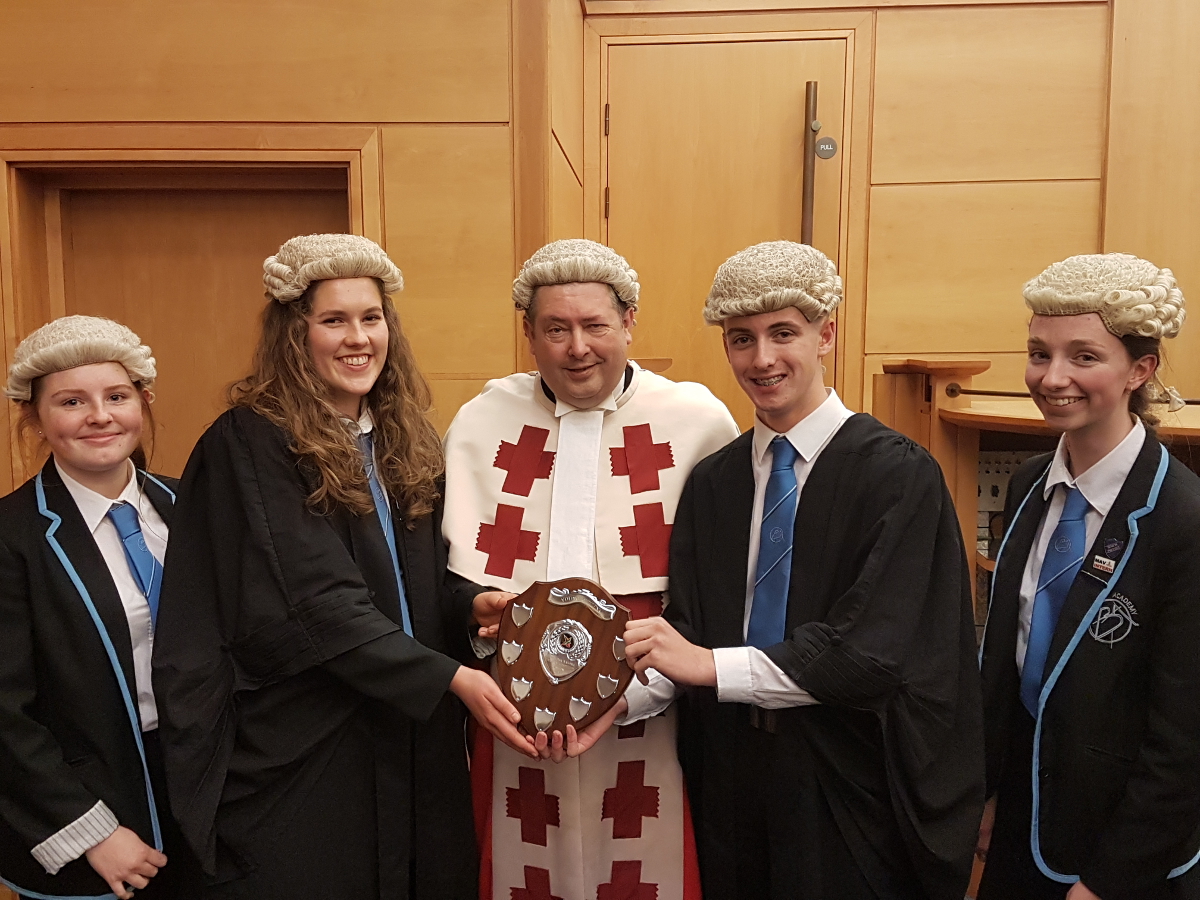 Pupils impress bench with advocacy skills in Scottish heat of national mock trial competition