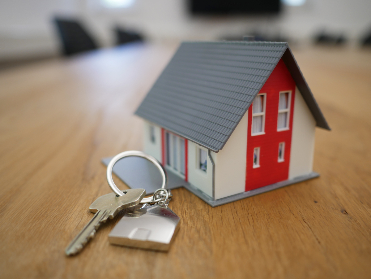 Bill giving tenants right to keep pets and decorate published