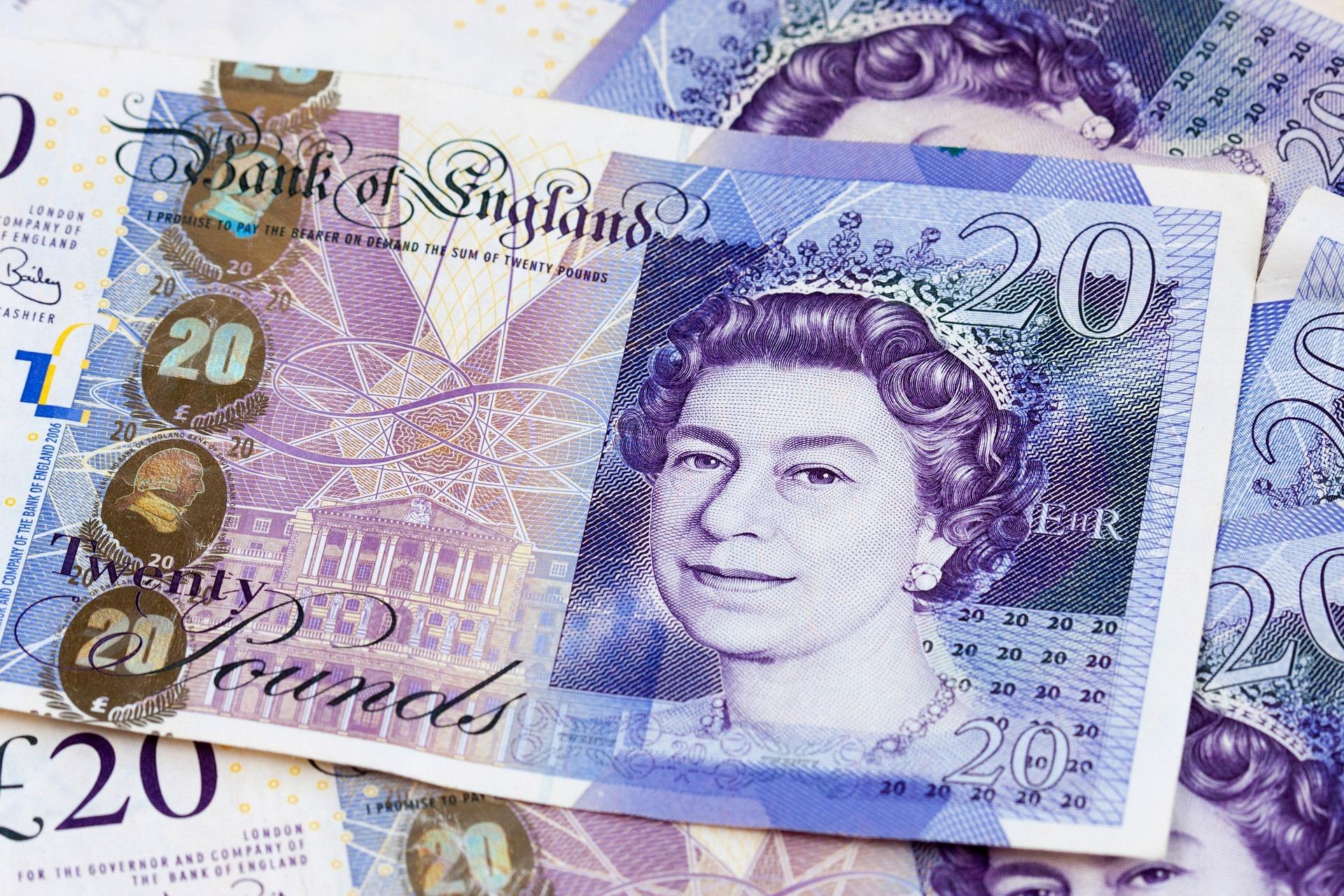 Woman who embezzled £516,000 ordered to repay £80,000