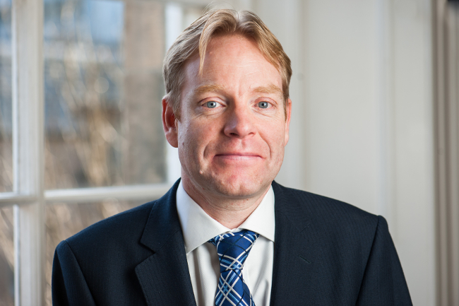 Gillespie Macandrew advises bookseller Topping & Company
